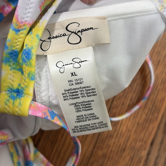 Jessica Simpson Tie-Dyed Cropped Keyhole Cami Bikini Top NWT - Picture 7 of 12
